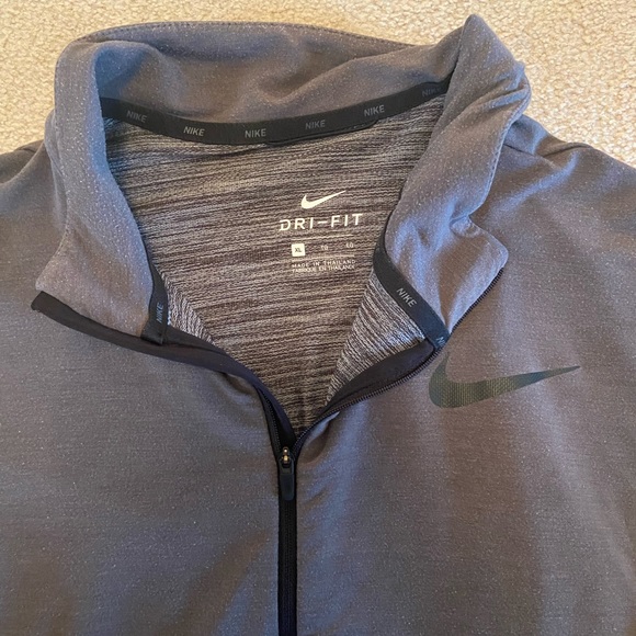 Men’s Nike Dri-Fit Quarter Zip Mid Weight XL - Picture 2 of 4